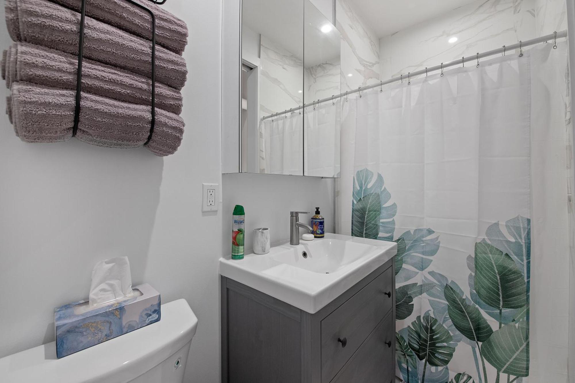 Chic Penthouse 15 Minutes From Nyc - Bus Stop At Doorstep Hoboken Esterno foto